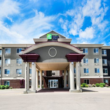 Holiday Inn Express Hotel & Suites Grand Forks By Ihg Kültér fotó