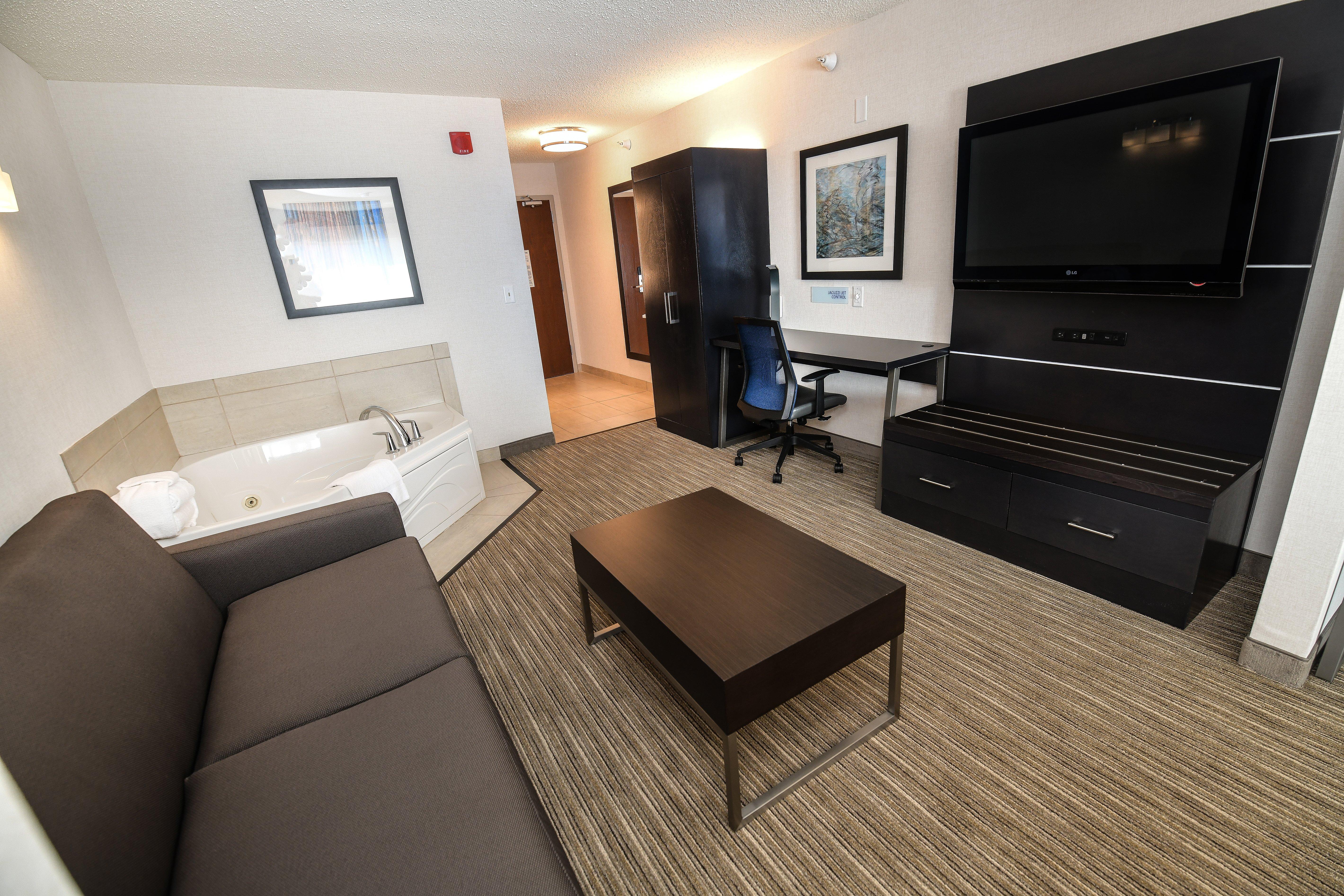 Holiday Inn Express Hotel & Suites Grand Forks By Ihg Kültér fotó