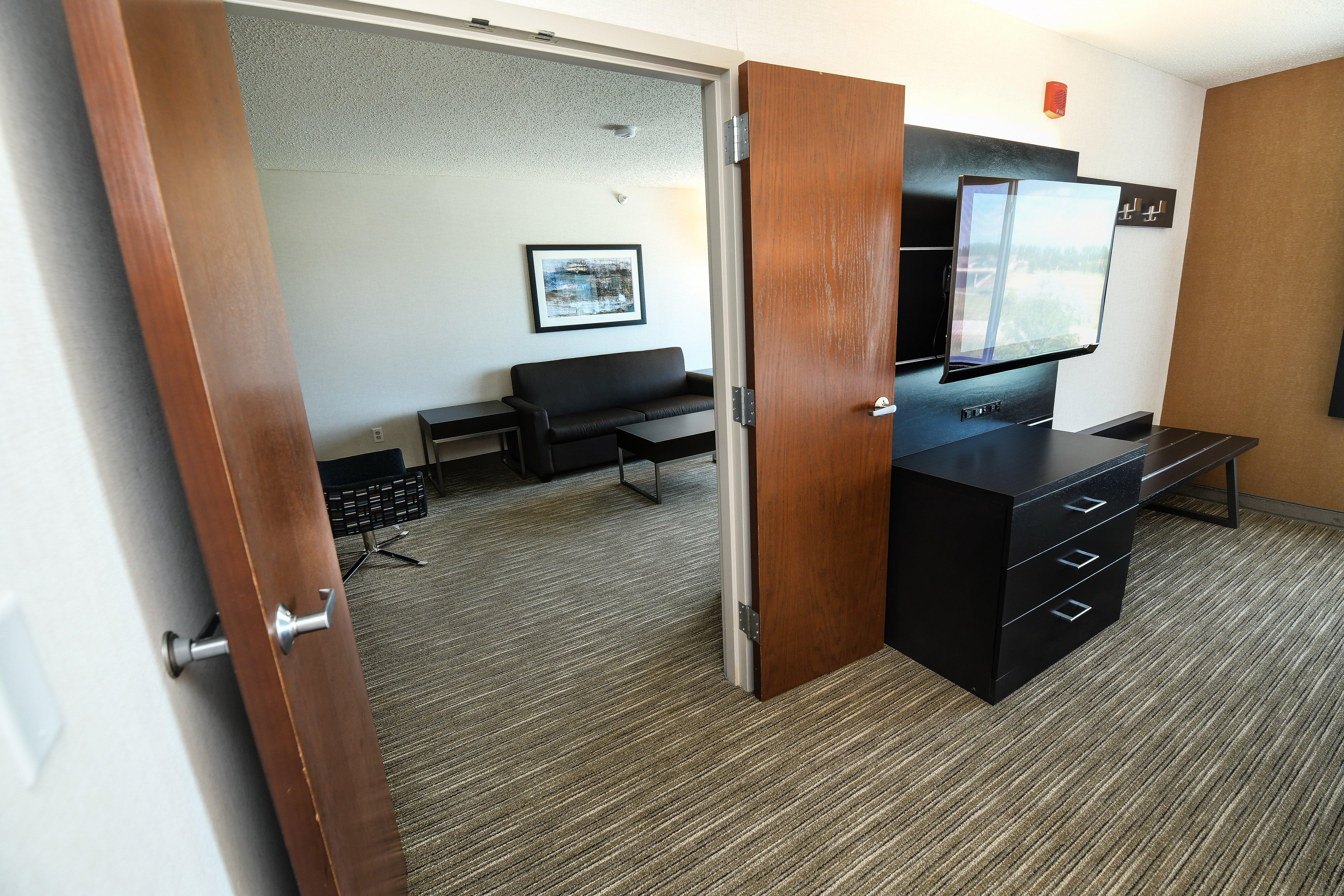 Holiday Inn Express Hotel & Suites Grand Forks By Ihg Kültér fotó