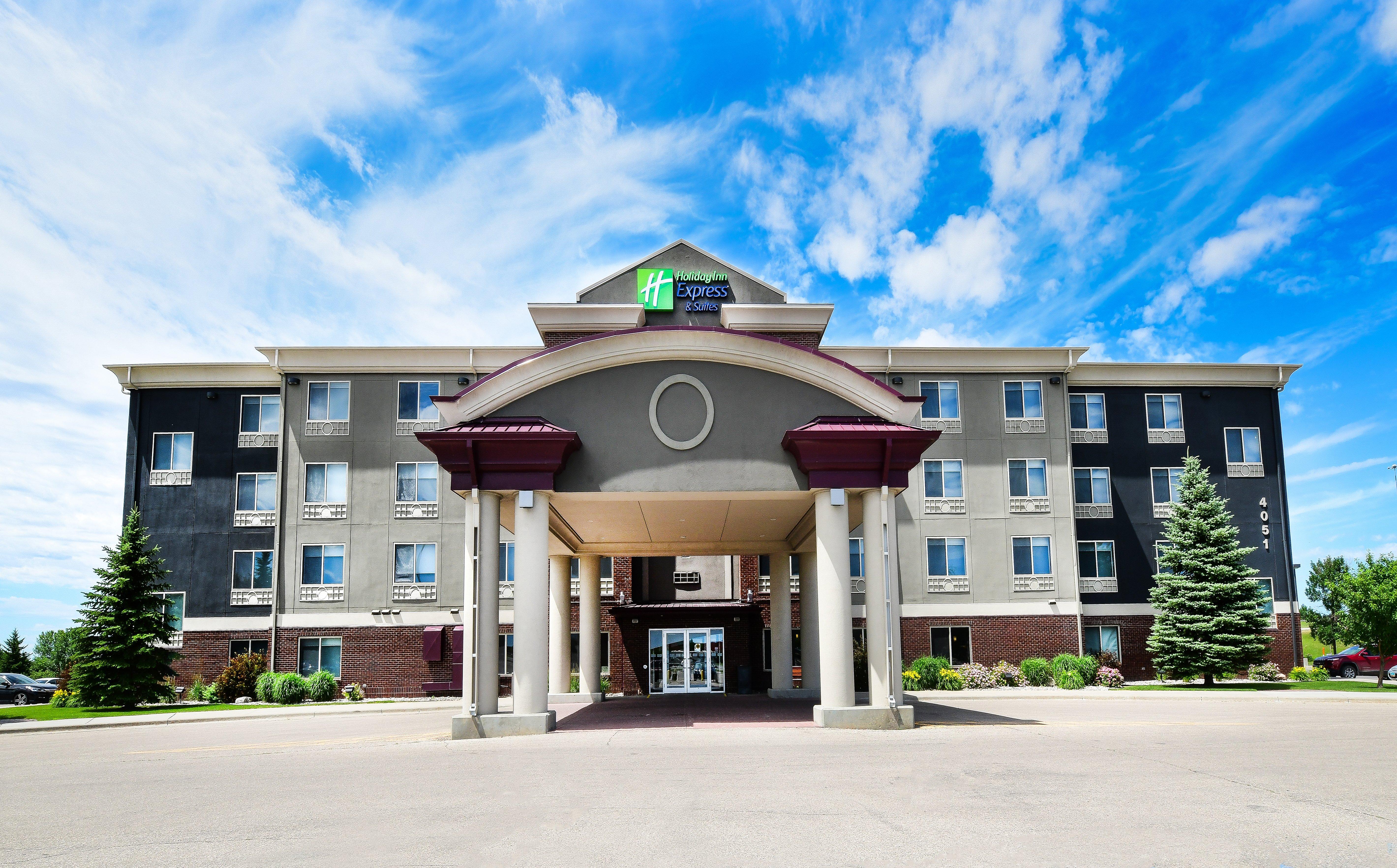 Holiday Inn Express Hotel & Suites Grand Forks By Ihg Kültér fotó